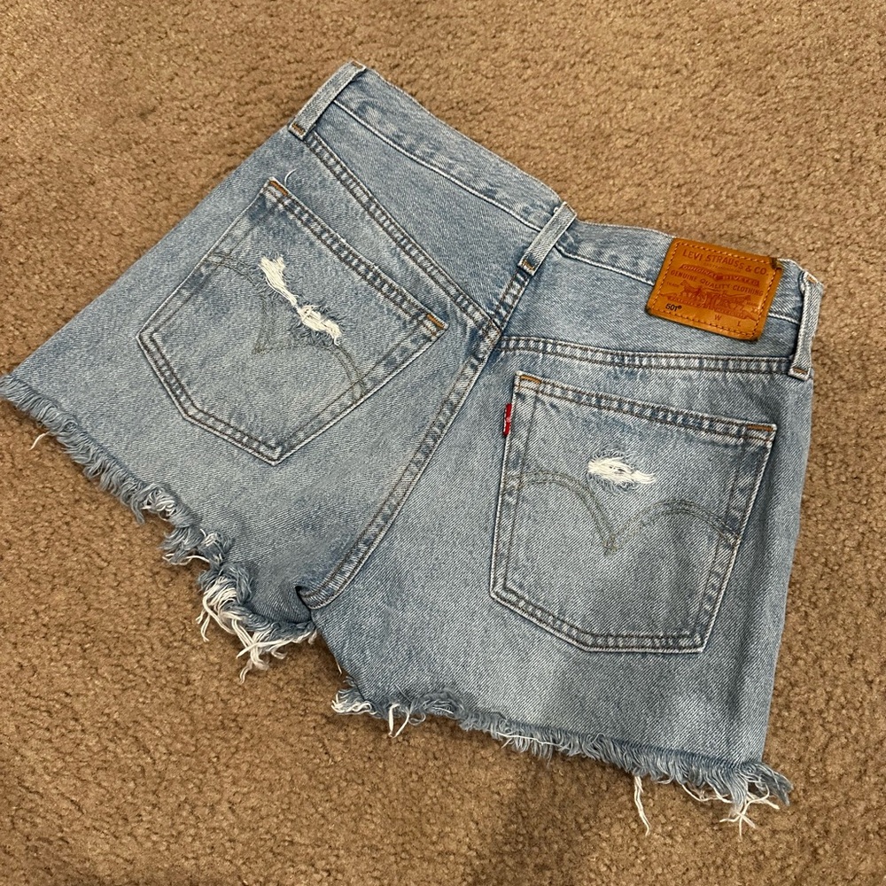 Levi 501 Jean Shorts